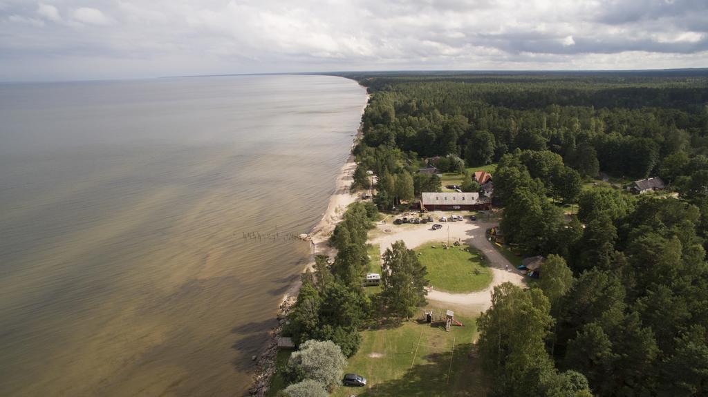 Viesu Nams Melnsils Hotel Eksteriør billede